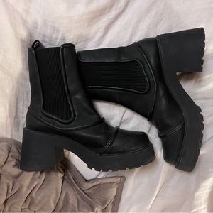 Platform boots